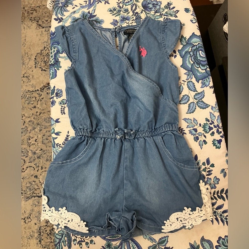 NWOT Kids Girls U.S. Polo Assn. Blue Denim Romper with Pink Embroidery Sz 5/6
